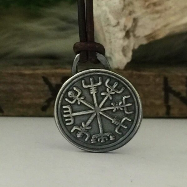 vegvisir necklace