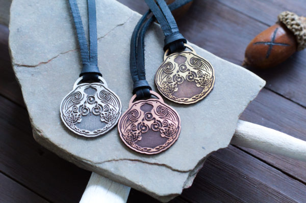 huginn and muninn pendant