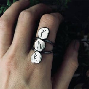 three rune ring