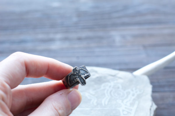 raven ring