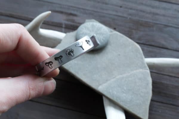hexenwerk bracelet