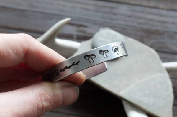 hexenwerk bracelet