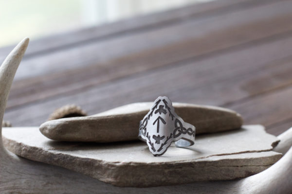 raven rune ring