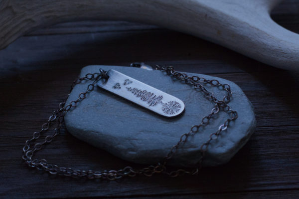 helm-of-awe-jewelry