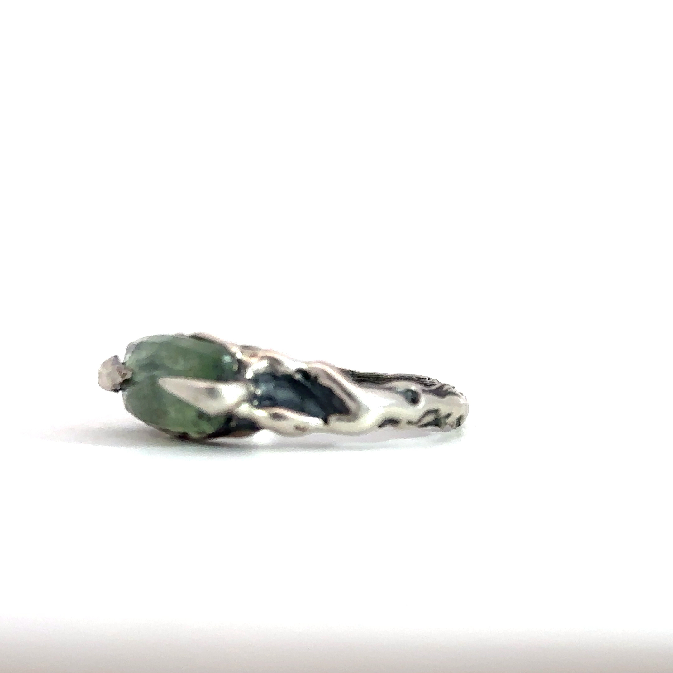 Green Kyanite Vine Ring
