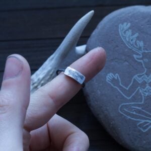 Tiny Whale Ring - Ocean Jewelry - Humpback Whale - Animal Totem - Nature Jewelry - Dark Minimal - Dainty