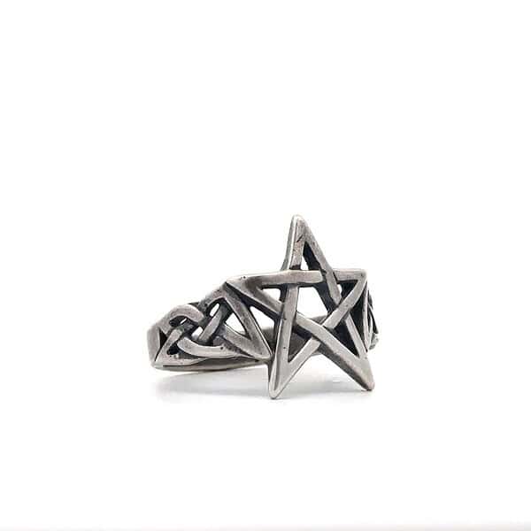 Sterling Silver Celtic Knot Pentagram Ring, Witchy Pagan Jewelry, Wiccan Star Gift for Her, Spiritual Protection Symbol, Statement Band