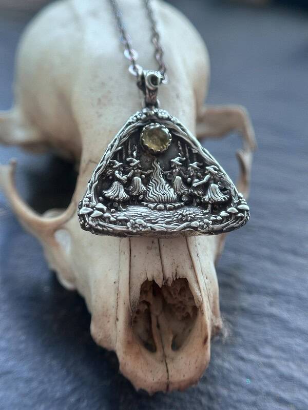 il_fullxfull.7926604317_encg.jpg Walpurgisnacht Witch Pendant