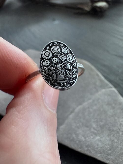 Sterling Silver Alice in Wonderland Ring, Storybook Jewelry with Singing Flowers Scene, Handmade Fantasy Ring, Literary Folklore Jewelry