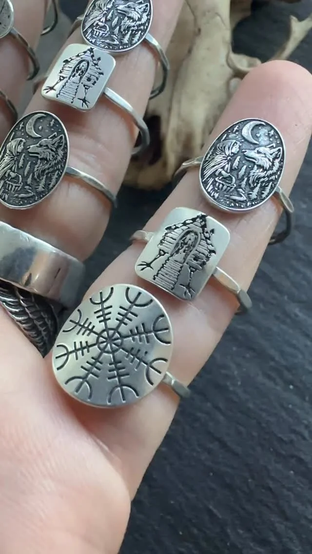 That ant ring is so out of place 😂

Not that the mail is coming today, but here are this mornings orders I’m packing up to ship 😉