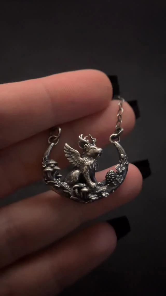 Bavarian Folklore says that you might just cross paths with a Wolpertinger in the alpine forest.

The forest animal of all animals – a representation of all, or Urviech in German.The Wolpertinger is a rabbit with fangs, wings and antlers.

Come to my neck of the woods and you might just catch one! ❤️